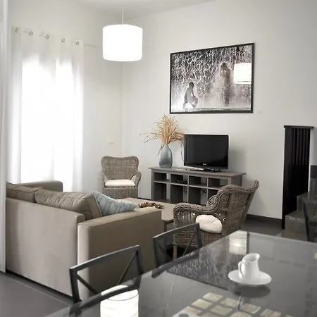 Apartamentos Patio De Viana Córdoba